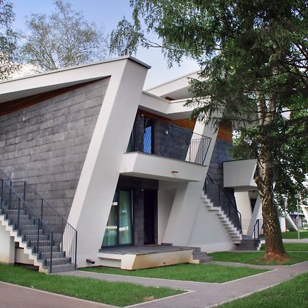 Villas And Apartments Oaza Ilidža Екстериор снимка