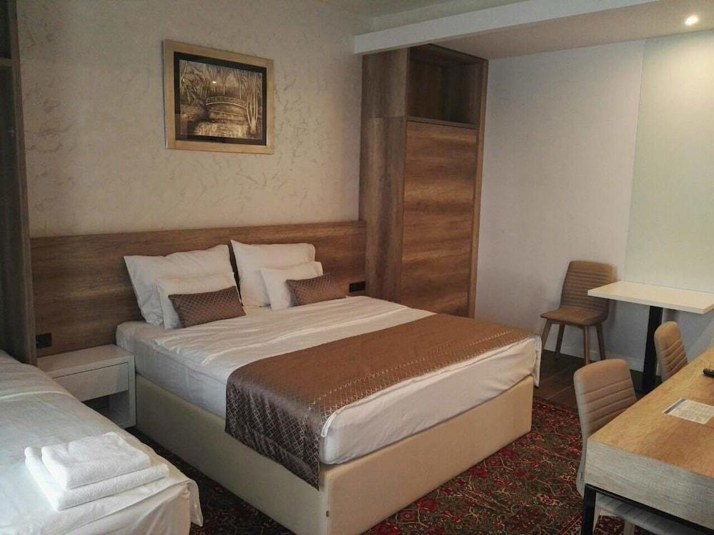 Villas And Apartments Oaza Ilidža Екстериор снимка