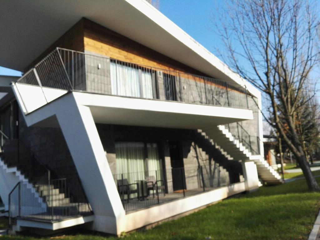 Villas And Apartments Oaza Ilidža Екстериор снимка