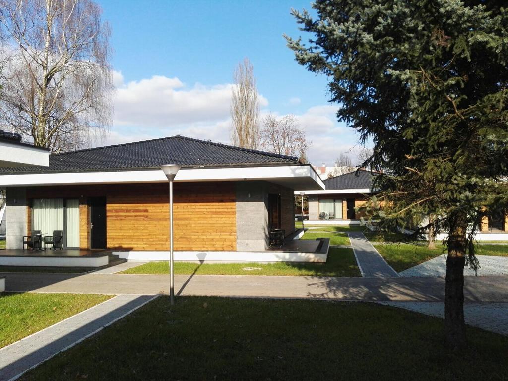 Villas And Apartments Oaza Ilidža Екстериор снимка